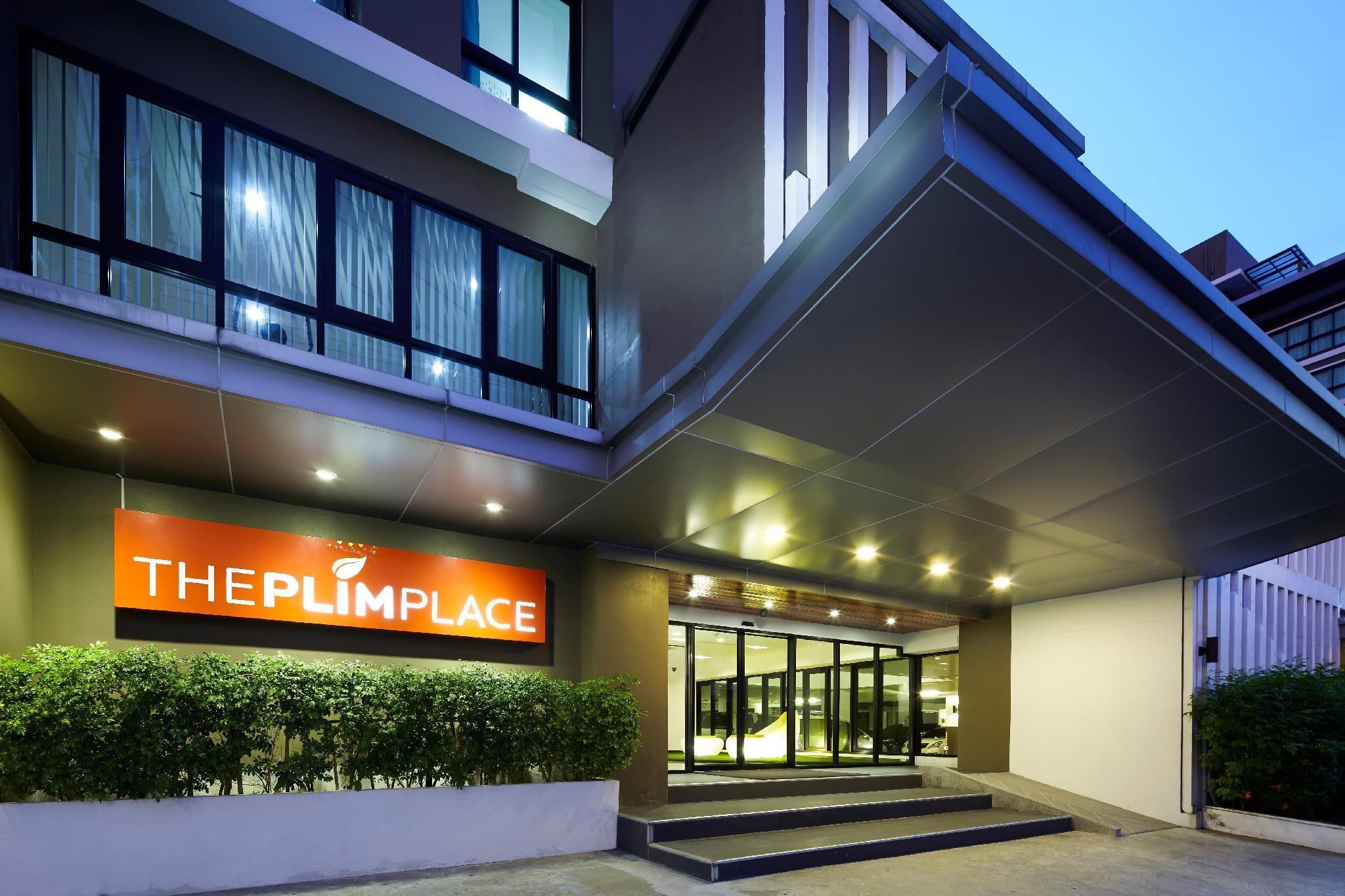 The Plimplace 2 Aparthotel Bangkok Exterior photo