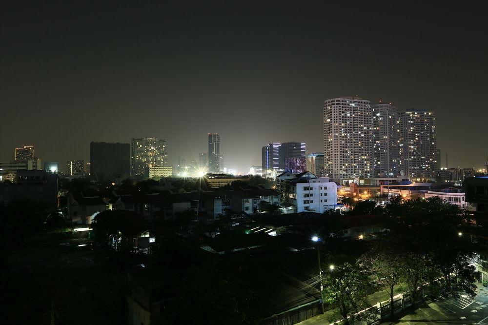 The Plimplace 2 Aparthotel Bangkok Exterior photo